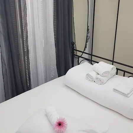 Konstantinos's Luxury Apartment